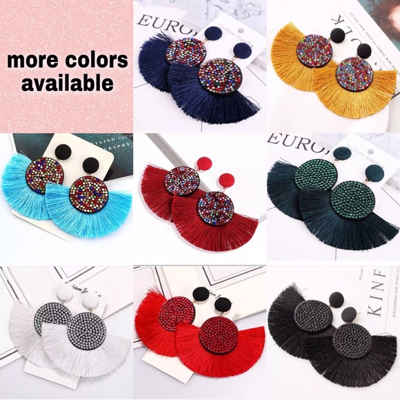 🔴5/$15⚠️𝗖𝗟𝗘𝗔𝗥𝗔𝗡𝗖𝗘⚠️White Earrings NEW - Picture 8 of 10